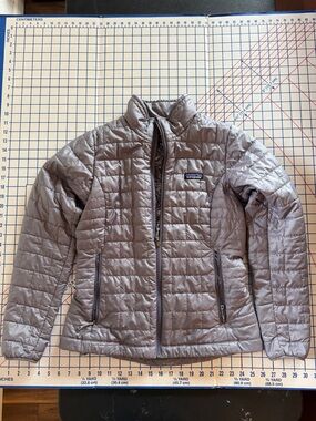 Patagonia Quilted Lightweight Jacket - Gray
